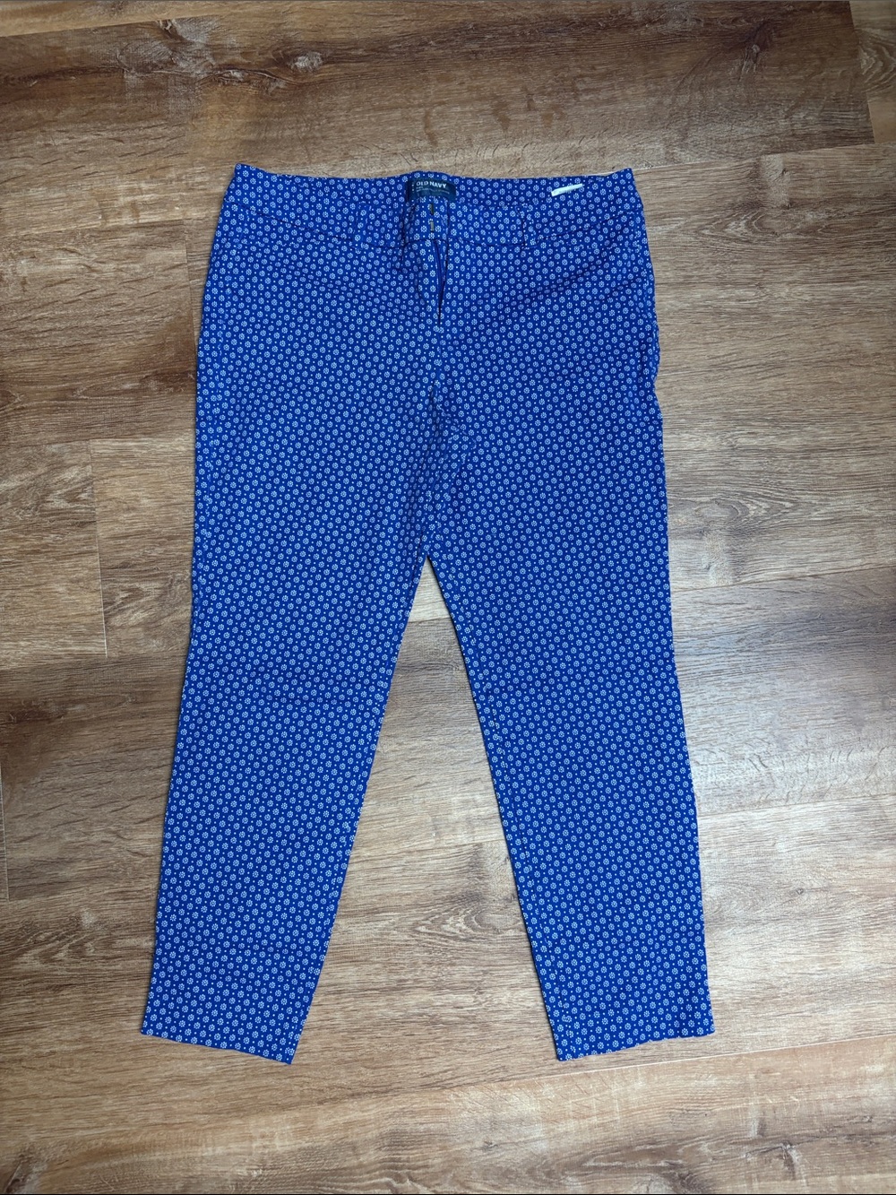 Old Navy Blue Printed Cropped Pants